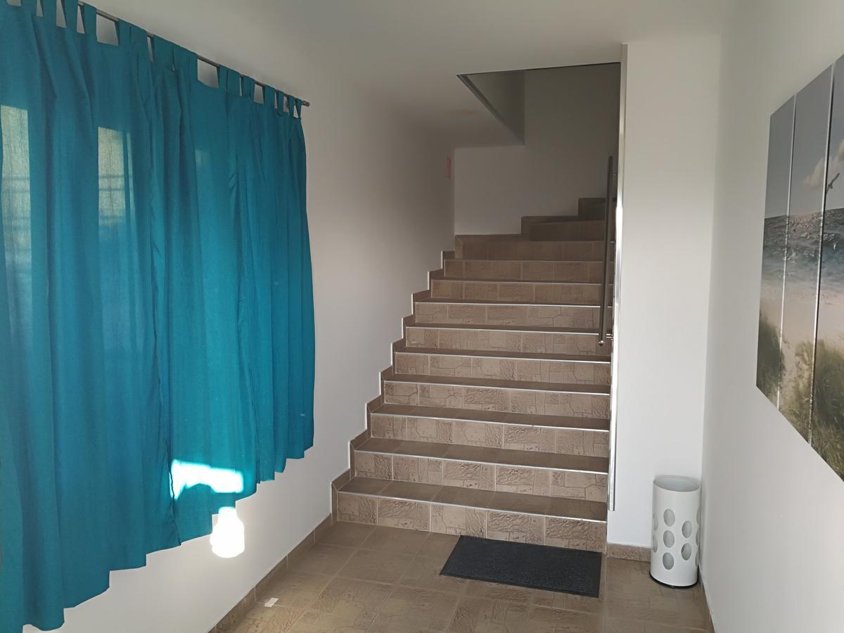 Apartmani Admiral Viskovo Bagian luar foto